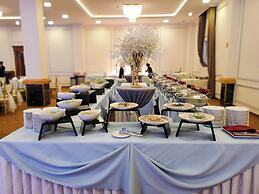 Ladalat Hotel