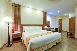 Ladalat Hotel