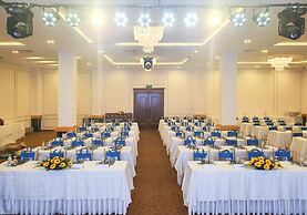 Ladalat Hotel