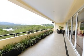 Ladalat Hotel