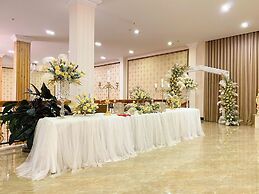 Ladalat Hotel