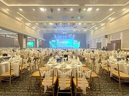 Ladalat Hotel