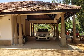 Siriniwasa Villa Induruwa