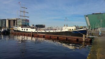 Hotelschip Sarah