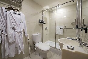 Bram Hotel Suites