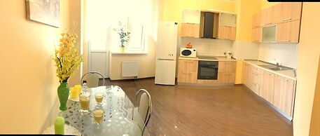 Sophie Apartments