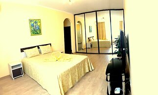 Sophie Apartments