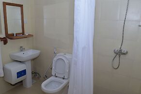 Chukwani Executive Inn