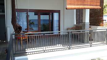 Amed Beach Villa