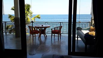 Amed Beach Villa