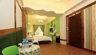 Bear Homestay