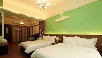 Bear Homestay