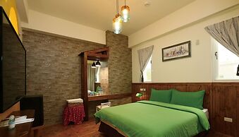 Bear Homestay