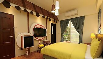 Bear Homestay