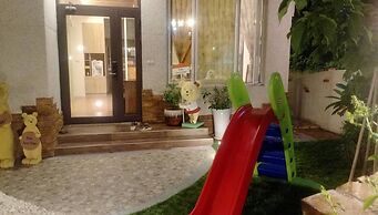 Bear Homestay