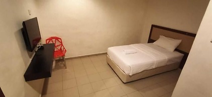 T Hotel Anggerik