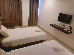 T Hotel Anggerik
