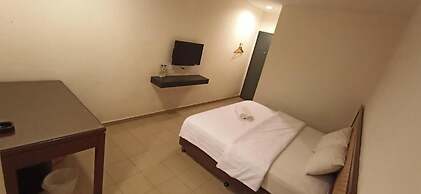 T Hotel Anggerik