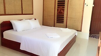 Vang Vieng Garden Bungalow