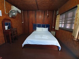 Vang Vieng Garden Bungalow