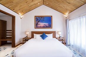 Camia Resort & Spa