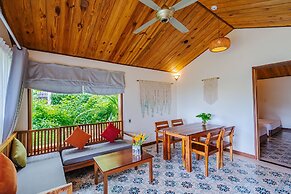 Camia Resort & Spa