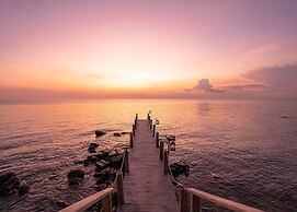 Camia Resort & Spa