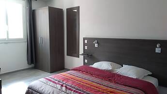 Mauguio Center Hôtel