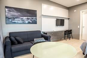 Black Beach Suites