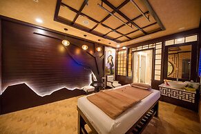 Quinter Central Nha Trang