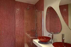 Forest Suites Boutique Hotel