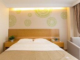 Greentree Inn