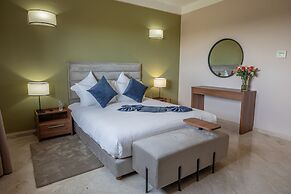 Condominium Hotel Resorts Oliva