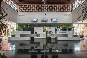 Condominium Hotel Resorts Oliva