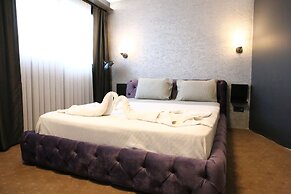 Eva Otel