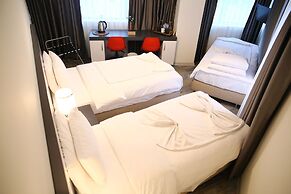 Eva Otel