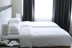 Eva Otel