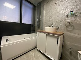 Eva Otel