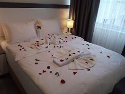 Eva Otel