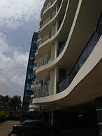 Tomax Apartments Brooks