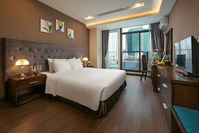 Brilliant Me Tri Hotel