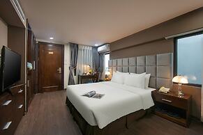 Brilliant Me Tri Hotel