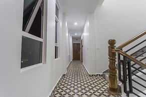 Villa Bayon Guides