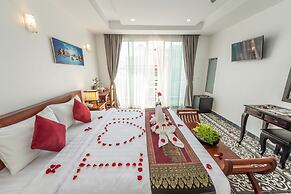 Villa Bayon Guides