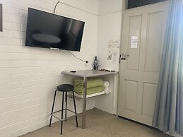 Bridgewater Motel