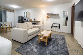 Bridgewater Motel