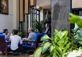 Bayon Modern Residence
