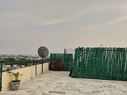 Sallow Royal Suites