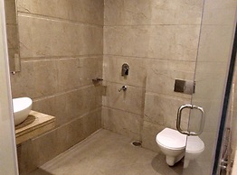 Sallow Royal Suites
