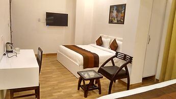 Sallow Royal Suites